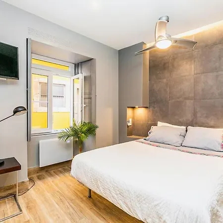 Apartament Typical Mouraria By Hosty Lizbona