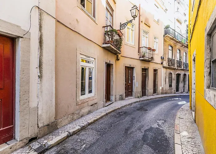 Typical Mouraria By Hosty דירה