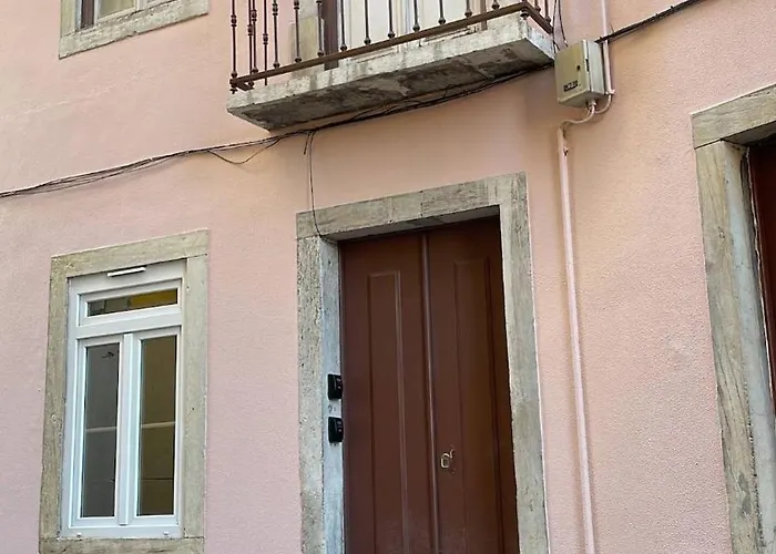 Typical Mouraria By Hosty Lisbona